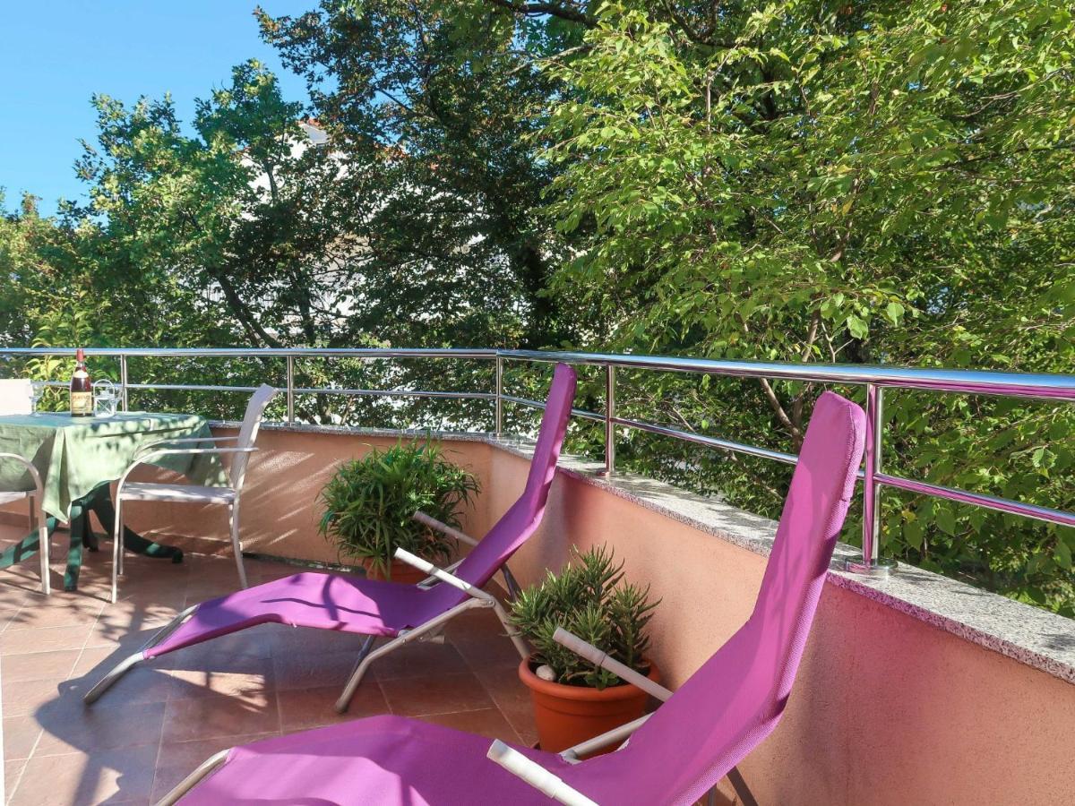 Apartment Vera - Mlk326 By Interhome Malinska Esterno foto